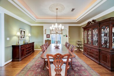 337 Sugarberry Cir, Houston, TX 77024 - photo 6