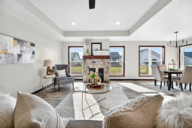 3759 E Callalilly Ln, Appleton, WI 54913 - photo 3