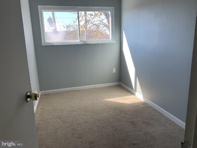 1354 Maple Ave, Elsmere, DE 19805 - photo 7