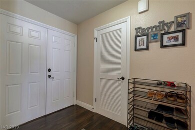 3672 S Rosecrest Cir, Las Vegas, NV 89121 - photo 5