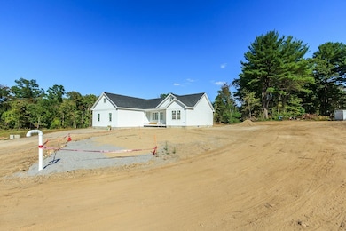 90 High Range Rd, Londonderry, NH 03053 - photo 2