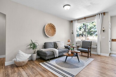 20578 Basket Flower Place, Bend, OR 97702 - photo 4