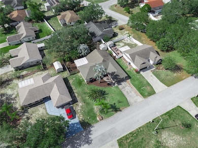 1506 Chamberlain Loop, Lake Wales, FL 33853 - photo 2