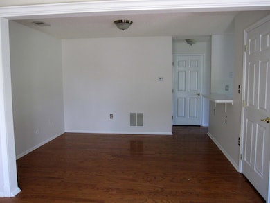 7 Phoenix Ct, Tinton Falls, NJ 07712 - photo 5