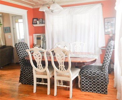 Dining rm.