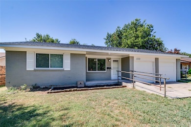 1332 E Brooks St, Norman, OK 73071 - photo 3