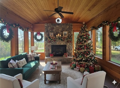 584 21 1 2 Ave, Cumberland, WI 54829 - photo 3