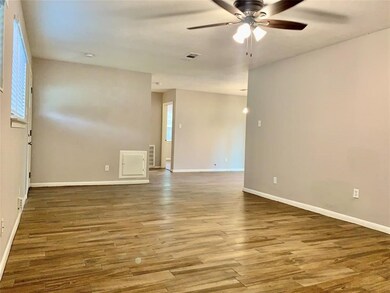 10922 Eddyrock St, Houston, TX 77089 - photo 4