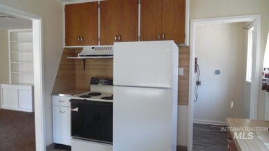 2051 Normal Ave, Burley, ID 83318 - photo 2