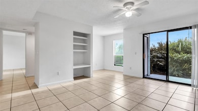455 Alt 19 S unit L200, Palm Harbor, FL 34683 - photo 5