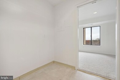 3100 S Manchester St unit 824, Falls Church, VA 22044 - photo 7