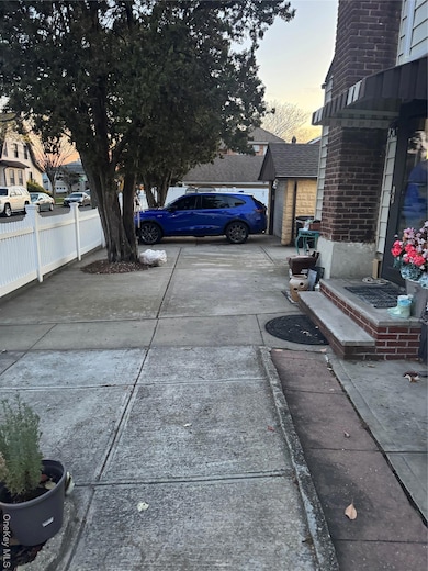 17816 145th Ave, Jamaica, NY 11434 - photo 6