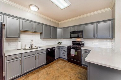 QUARTZ COUNTERTOPS