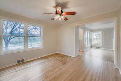 1581 Pinehurst Ave, Saint Paul, MN 55116 - photo 4