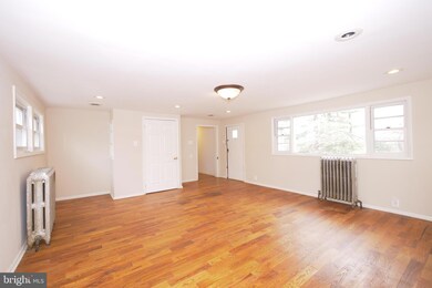 8601 Park Ave, Bowie, MD 20720 - photo 6