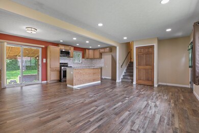 3300 Winding Creek Dr, Columbus, OH 43223 - photo 7