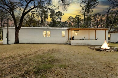 417 NW First Ave, Steinhatchee, FL 32359 - photo 2