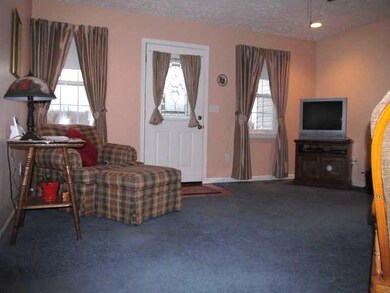 1403 5th Ave, Manchester, TN 37355 - photo 3