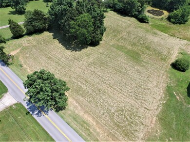 2 Thixton Ln, Louisville, KY 40229 - photo 2