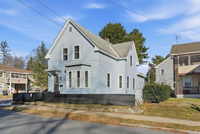 11 Charles St, Nashua, NH 03064 - photo 2
