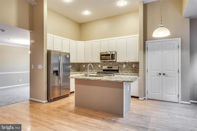 2501 Woodrow Wilson Dr, Herndon, VA 20171 - photo 6