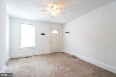 376 E Elm St, Conshohocken, PA 19428 - photo 2