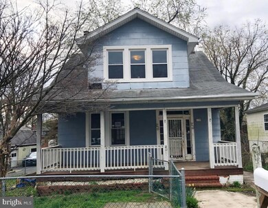 2109 Sunbriar Ln, Gwynn Oak, MD 21207 - photo 2