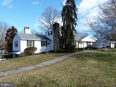 99 Keeley Ave, Doylestown, PA 18901 - photo 4