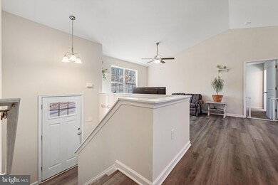 103 Wayne Ct, Harpers Ferry, WV 25425 - photo 7