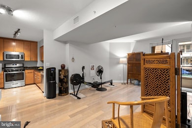 915 E St NW unit 414, Washington, DC 20004 - photo 4