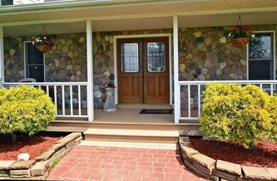 453 Union Rd, Brooklyn, WI 53521 - photo 5