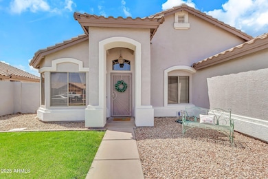 2249 E Manor Dr unit I, Gilbert, AZ 85296 - photo 3