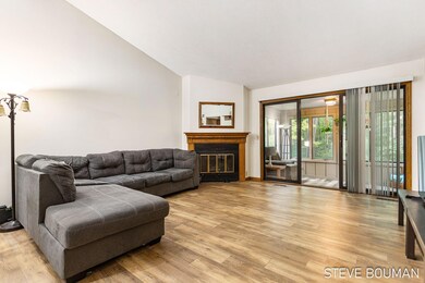 9-web-or-mls-528 Cherry Lane, Holland-9
