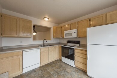 844 E Hamlet Cir S, Midway, UT 84049 - photo 7