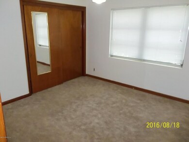 1158 Wycoff Ave, Jacksonville, FL 32205 - photo 4