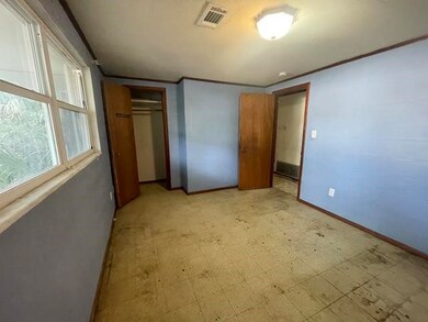 1204 T St, Brunswick, GA 31520 - photo 6