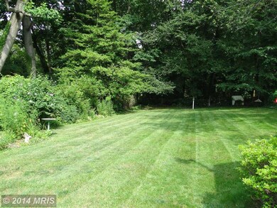 8419 Oakleigh Rd, Parkville, MD 21234 - photo 5