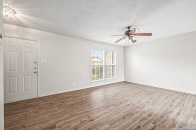 9140 Timber Path unit 1204, San Antonio, TX 78250 - photo 3