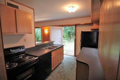 149 S Hampton Rd, Columbus, OH 43213 - photo 4