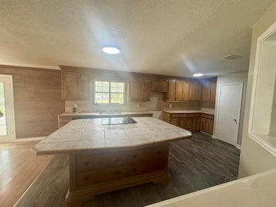 730 Vogel St, McComb, MS 39648 - photo 2