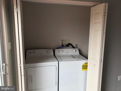 32 Bailey St, Woodstown, NJ 08098 - photo 4