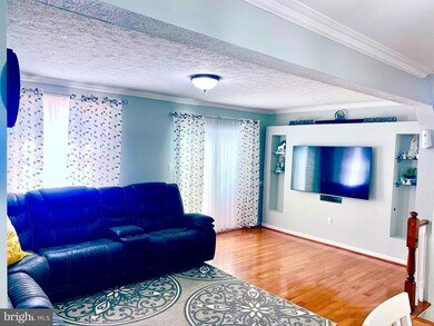 12439 Sky Blue Dr, Germantown, MD 20874 - photo 5