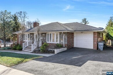 60 Edgewater Rd, Cliffside Park, NJ 07010 - photo 2