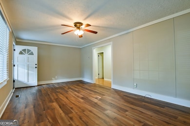 8196 Lakeview Dr SW, Covington, GA 30014 - photo 7