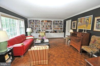 1202 Gatewood Dr, Alexandria, VA 22307 - photo 6