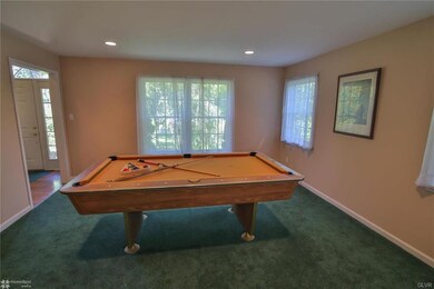 830 Mallard Dr, Whitehall, PA 18052 - photo 7