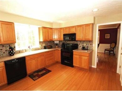 194 Grant Way, Lancaster, MA 01523 - photo 3