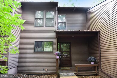 23321 Red Oak Ct, California, MD 20619 - photo 2