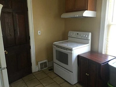 75 Corinth St, Providence, RI 02907 - photo 6