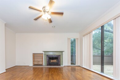 268 Litchfield Ln, Houston, TX 77024 - photo 7